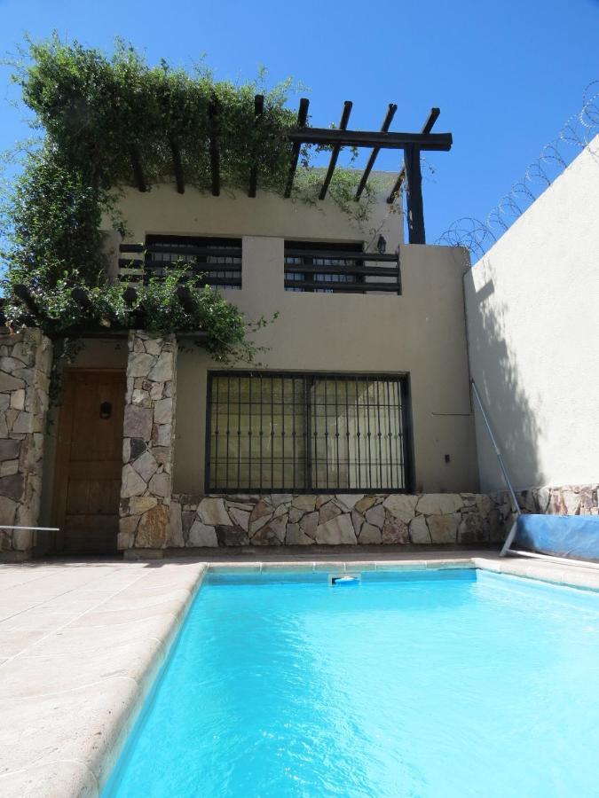 Quinta Montana - Casa Entera Grupo O Familia 8-10 Personas - Centrica, Piscina - Todas Las Comodidades! メンドーサ エクステリア 写真